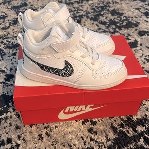 Toddler Nike shoes